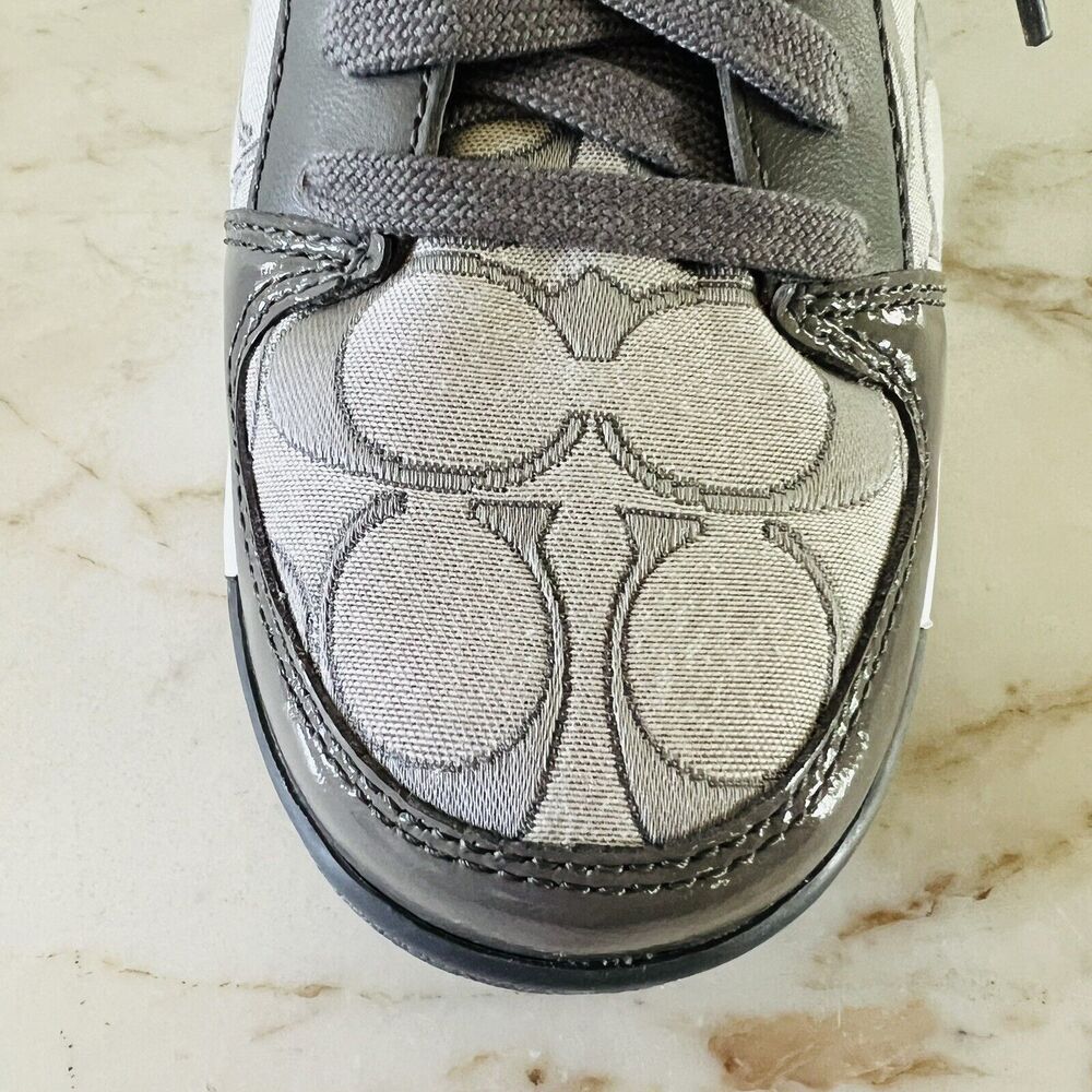 COACH Gray Nova Signature Canvas Patent Leather Sneakers - US 6.5 - Picture 4 of 8